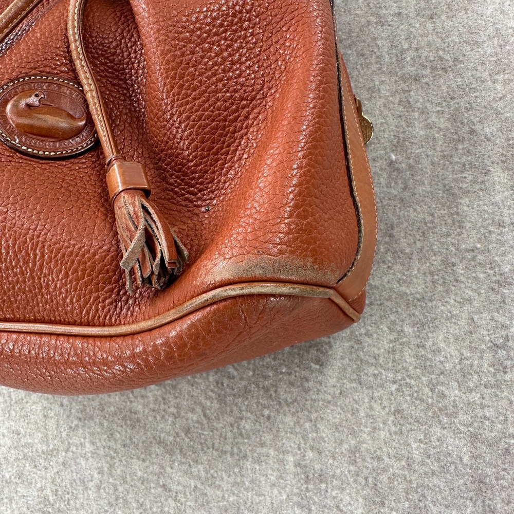 VTG DOONEY & BOURKE Tan Brown Bucket Bag Purse All Weather Leather‎ Shoulder - Picture 5 of 14